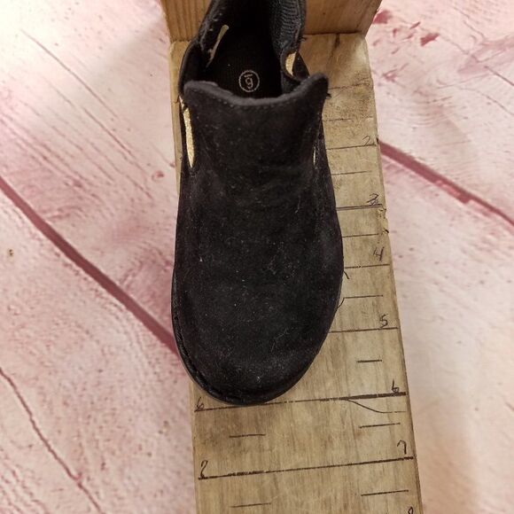 black/gold booties 6  - Picture 6 of 6